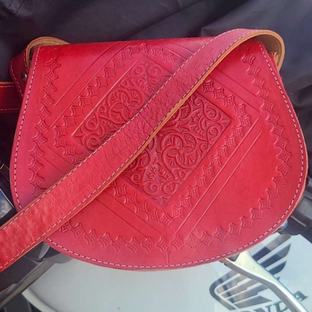 RED real LEATHER Crossbody Purse Shoulder Bag - Picture 2 of 16